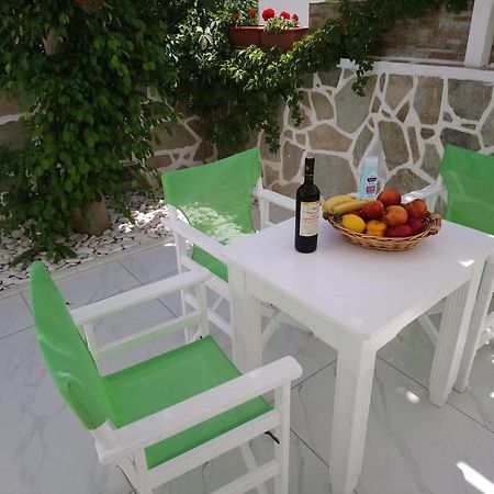 Nicolas Antiparos Town Exterior foto