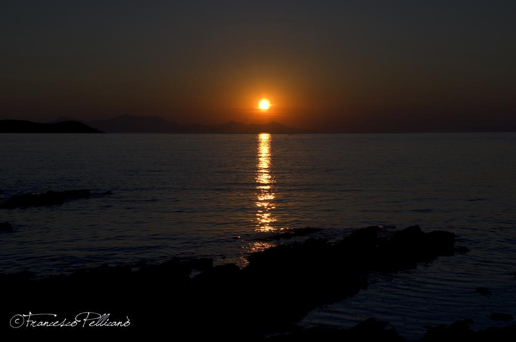 Nicolas Antiparos Town Exterior foto