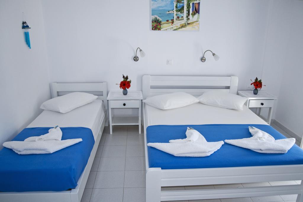 Nicolas Antiparos Town Exterior foto