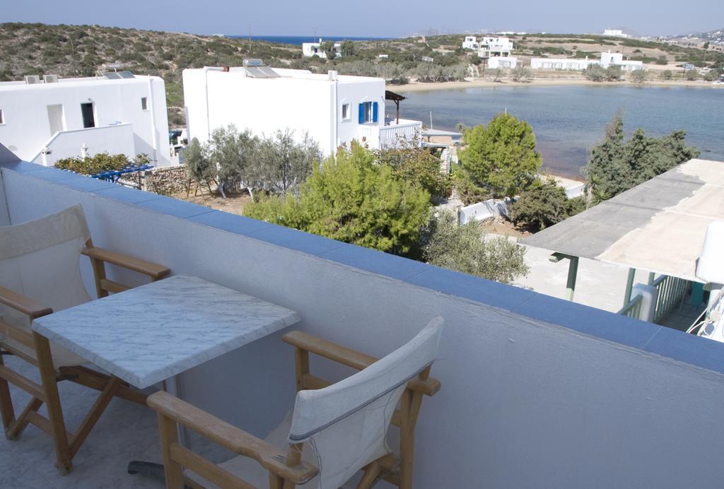 Nicolas Antiparos Town Exterior foto